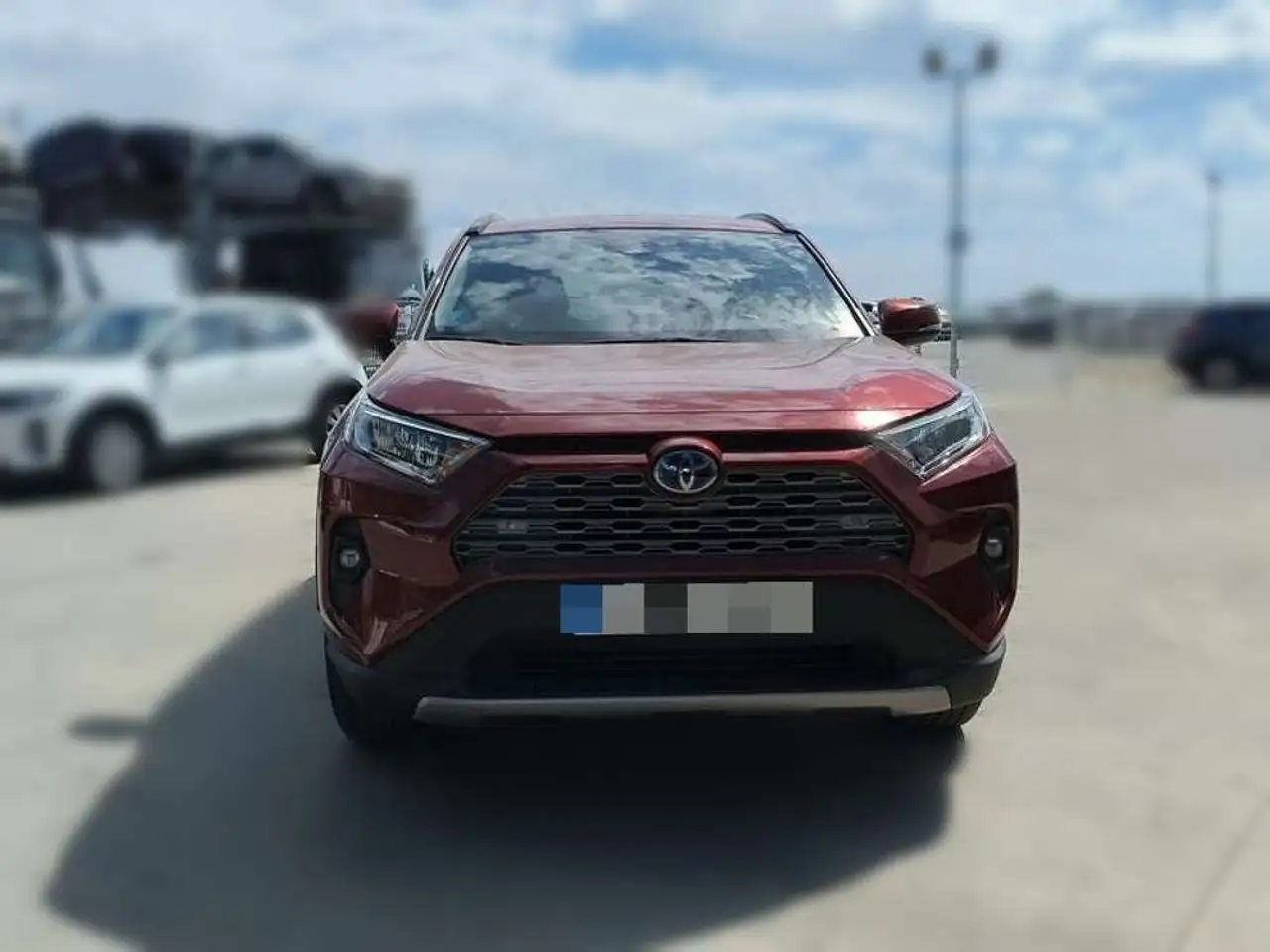 Toyota RAV 4 2.5l 220H Advance — photo 1 of 15