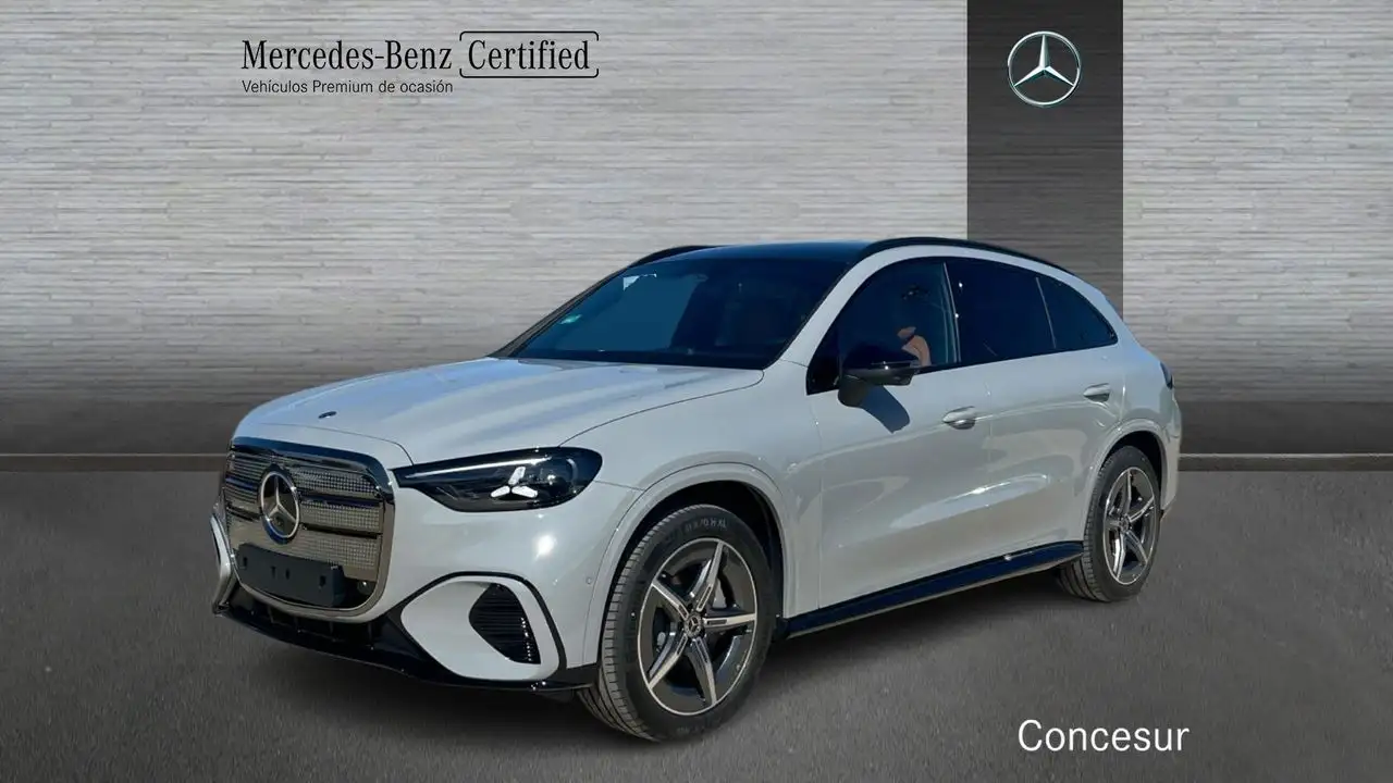 Mercedes-Benz GLC 400 4MATIC con tecnología EQ — photo 1 of 15