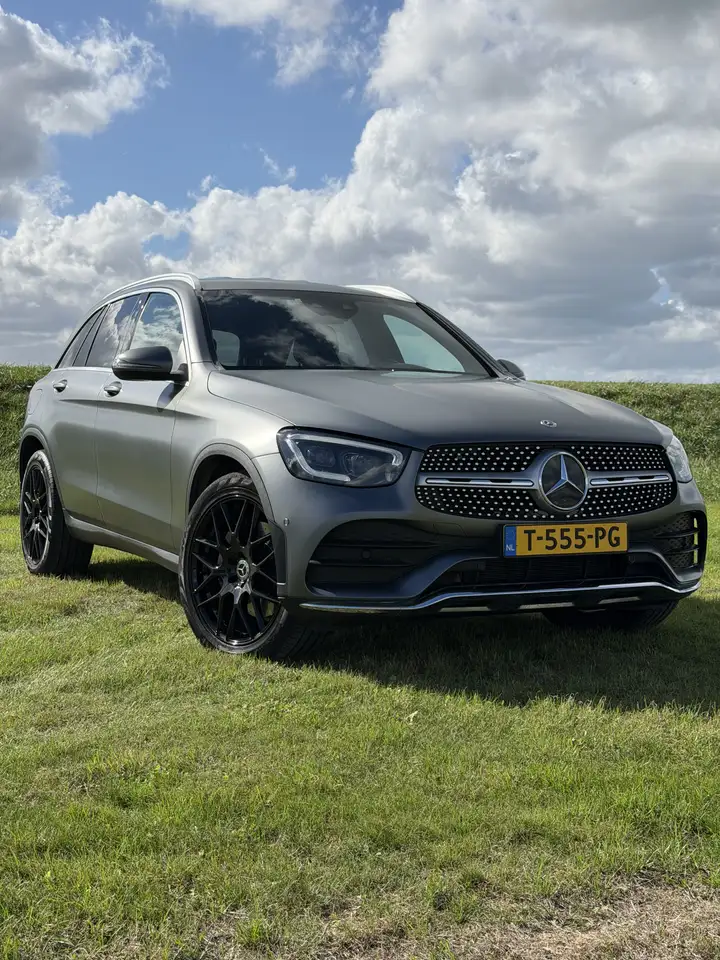 Mercedes-Benz GLC 200 | AMG | 4Matic I 2020 | burmeister — photo 1 of 20