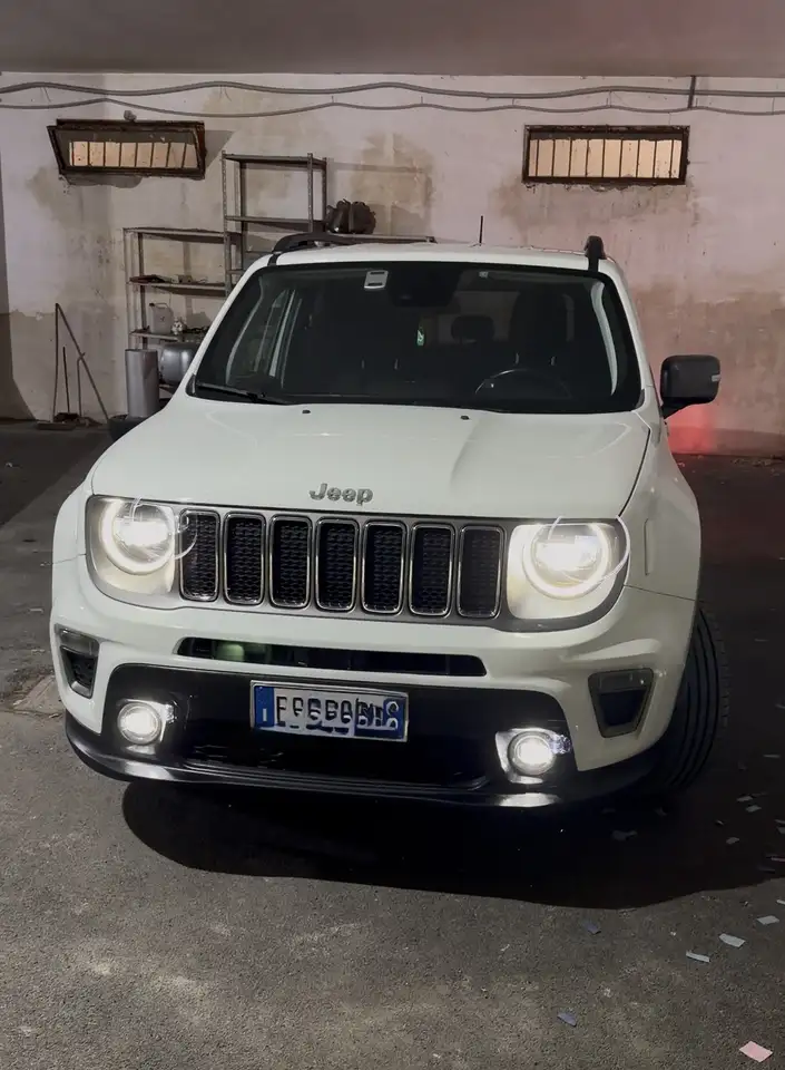 Jeep Renegade 1.0 t3 Limited 2wd — photo 1 of 10