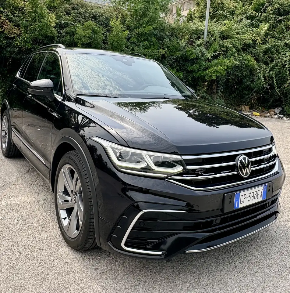 Volkswagen Tiguan Volkswagen Tiguan R-Line 2.0 TDI 150 CV — photo 1 of 14