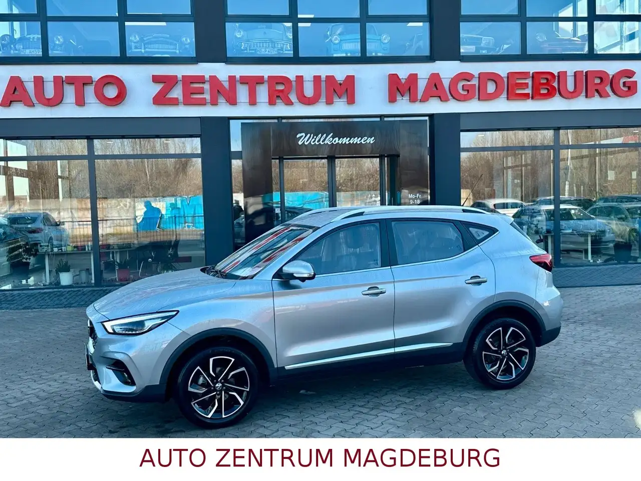 MG ZS Luxury *LED*LEDER*NAVI*AUTOMATIK*360 Grad* — photo 1 of 15