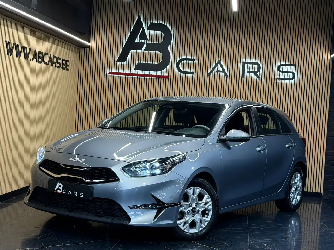 Kia Ceed / cee'd 1.0 T-GDi * SPORT * 1ER PROPRIÉTAIRE * — photo 1 of 15
