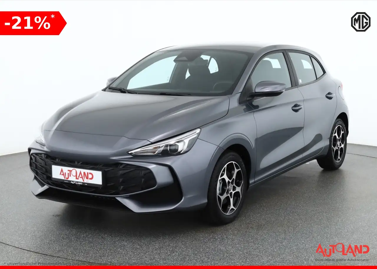 MG MG3 1.5 Comfort LED Navi Kamera — photo 1 of 15