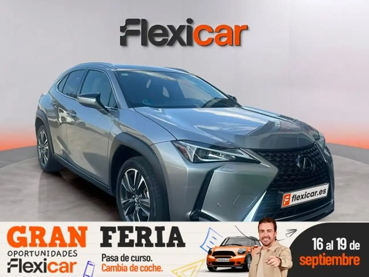 Lexus UX 250h Executive Plus 2WD — photo 1 of 31