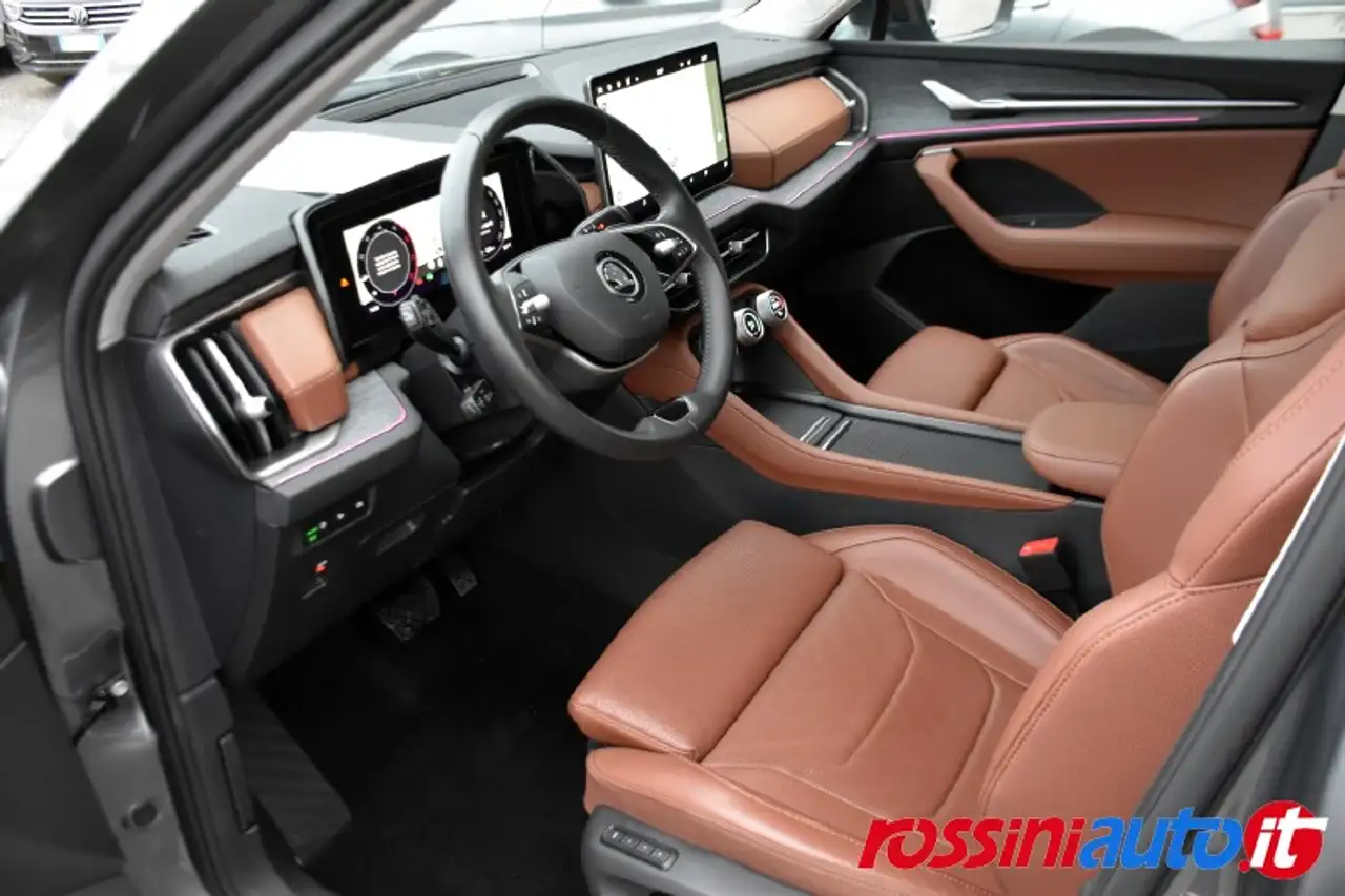 2024 Skoda Kodiaq 2.0 TDI 150 CV DSG EXECUTIVE 7 POSTI + R20 + DESIG, photograph 5