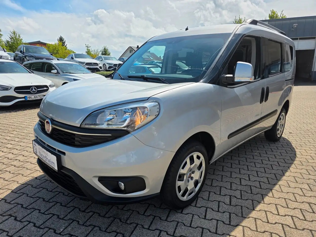 Fiat Doblo 1.4 SX Kombi Klima/PDC — photo 1 of 19