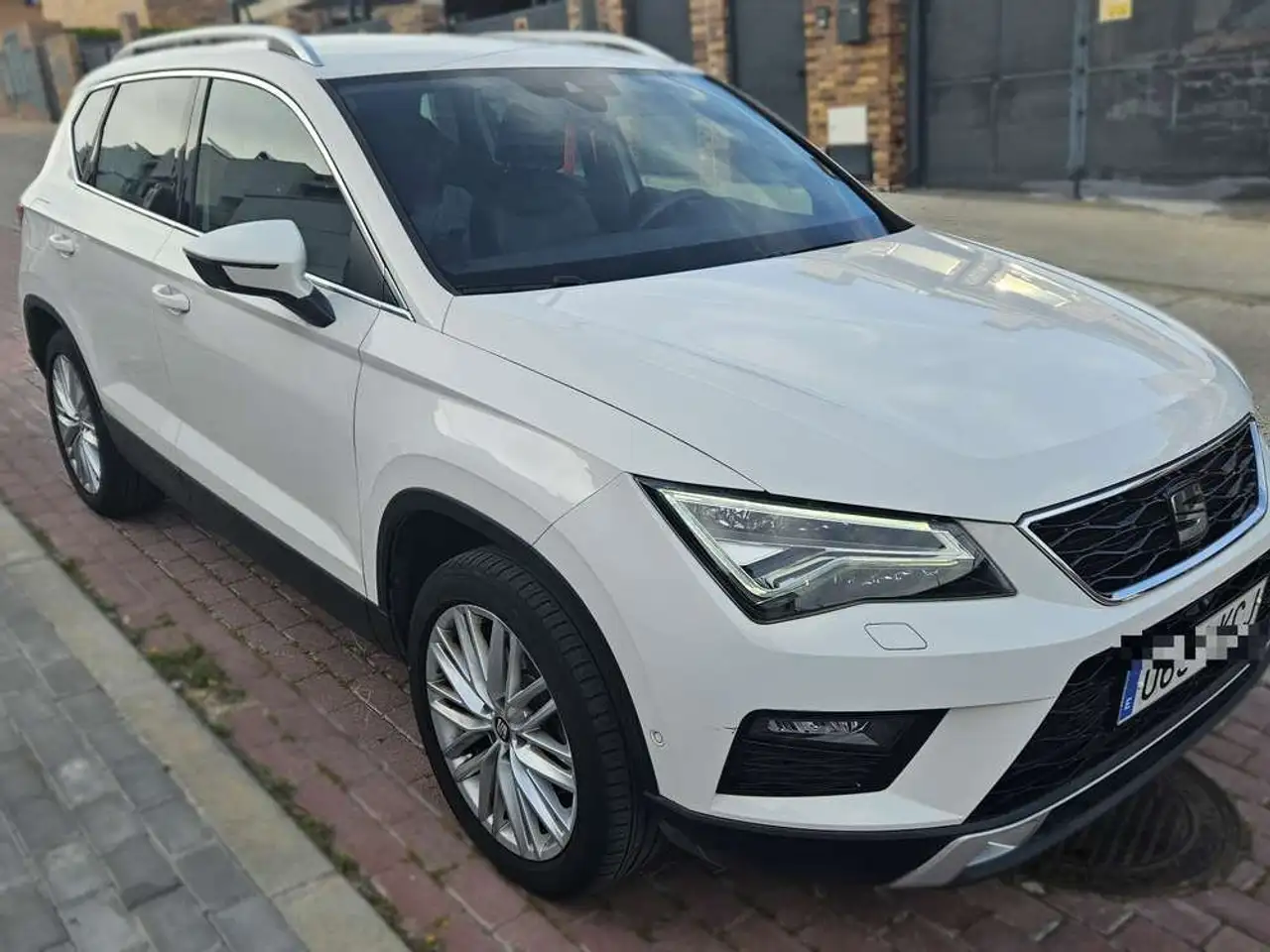 SEAT Ateca 1.4 EcoTSI S&S Xcellence — photo 1 of 15