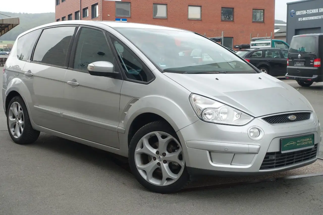 Ford S-Max Trend//TÜV//SER. NEU//7-SITZE//KAMERA//AHK — photo 1 of 31