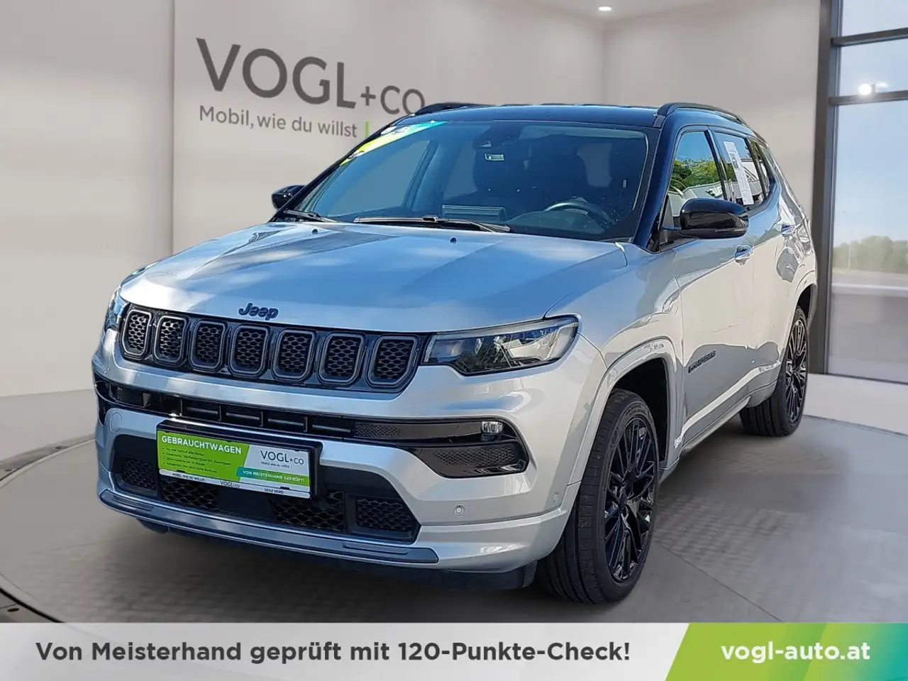 Jeep Compass Compass 1.3 PHEV S 240 PS AT 4xe — photo 1 of 20