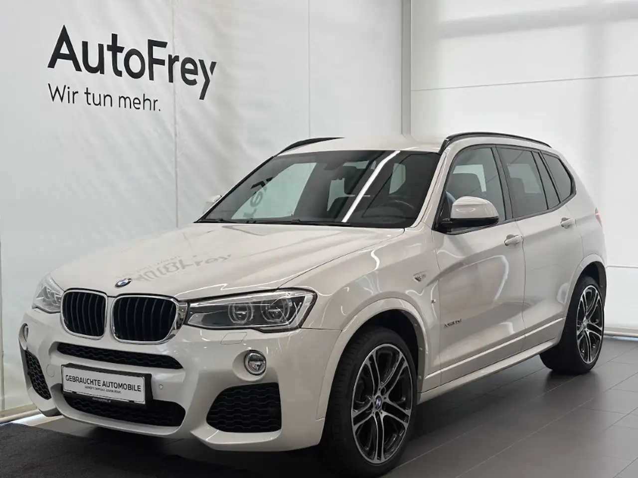 BMW X3 xDrive20d — photo 1 of 15
