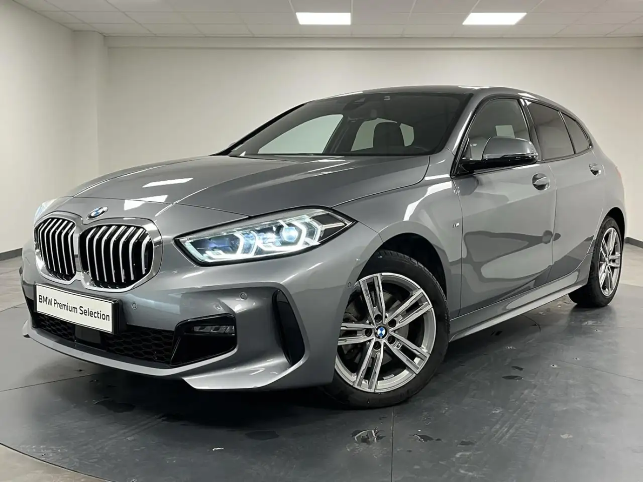 BMW 118 118iA 136ch M Sport DKG7 — photo 1 of 20