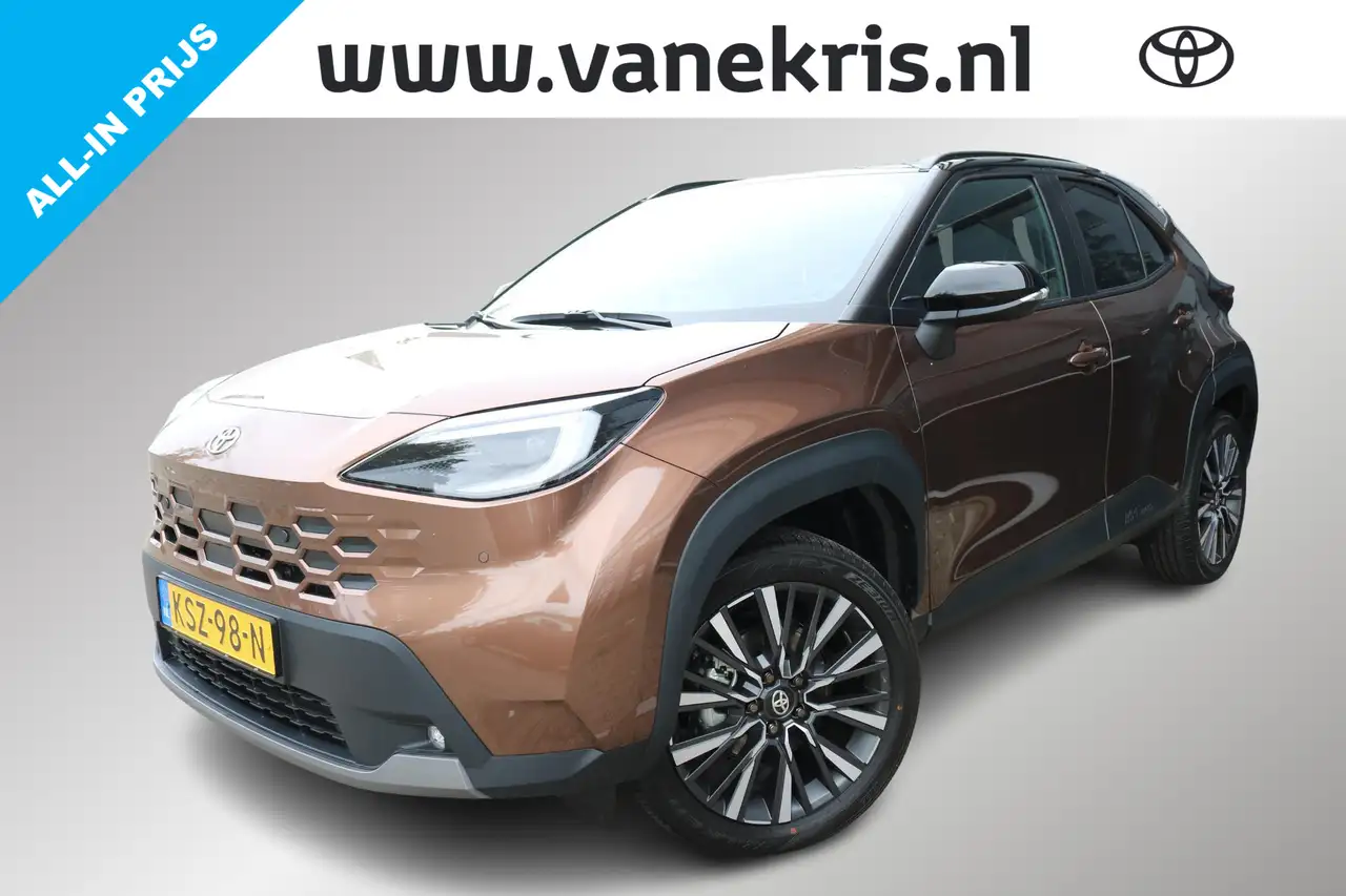 Toyota Yaris Cross 1.5 Hybrid 130 Executive JBL Audio, Elektrische ac — photo 1 of 24
