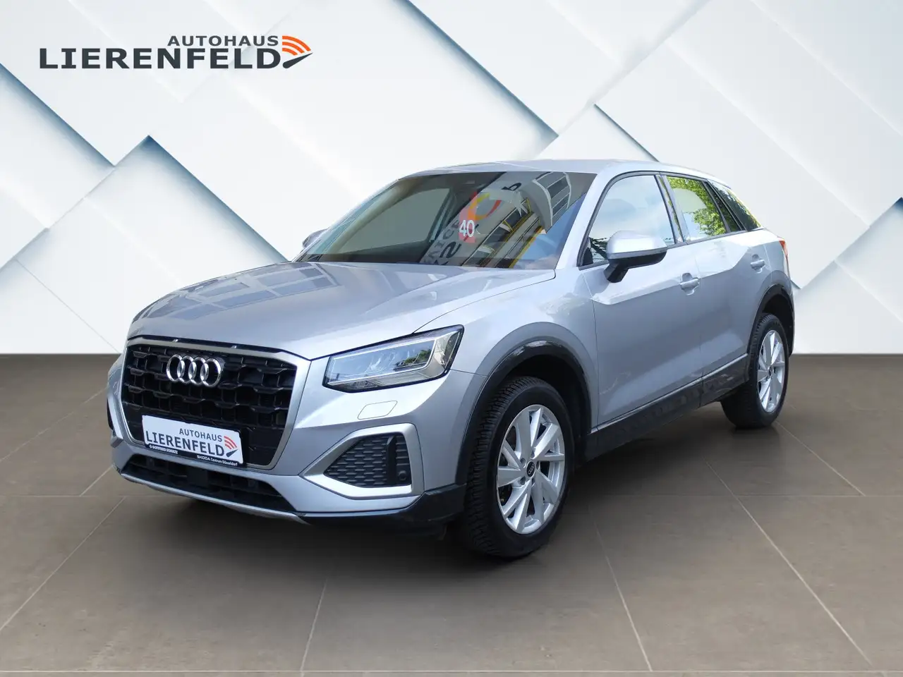 Audi Q2 35 TFSI advanced Automatik 1.Hand — photo 1 of 18