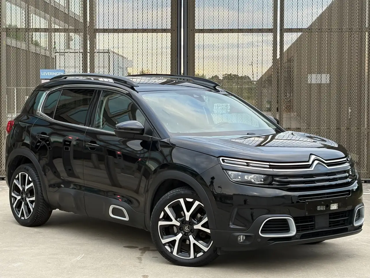 Citroen C5 Aircross C5 Aircross 1.5 BlueHDi Feel S — photo 1 of 15