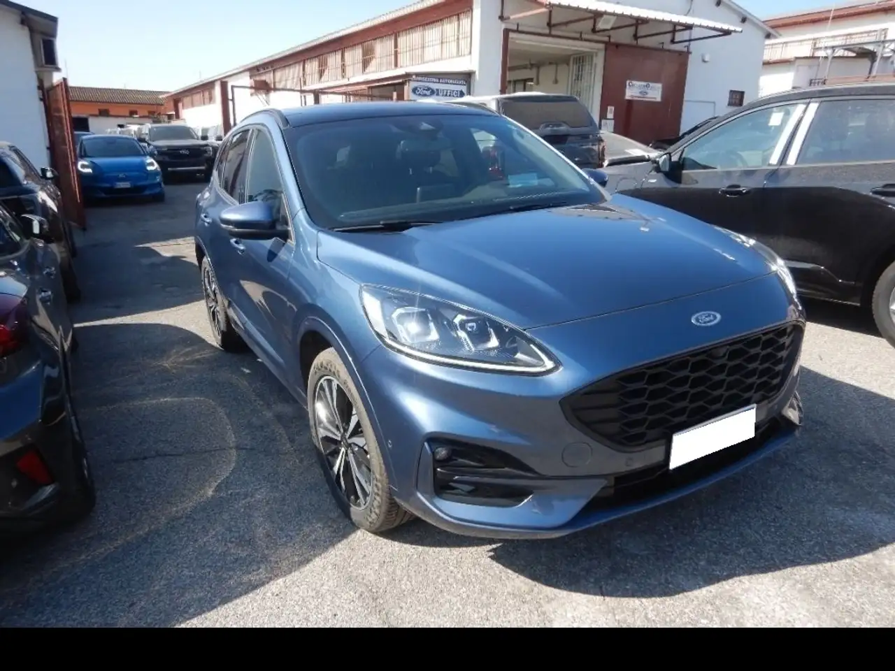 Ford Kuga ST-Line X 2.5 Plug In Hybrid 225 CV CVT Full Optional KM0 — photo 1 of 15