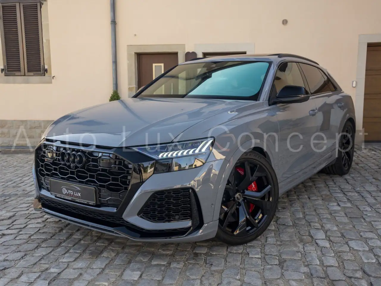 Audi RS Q8 Dynamikpaket plus/RS Essentials Paket/Standheizung — photo 1 of 27