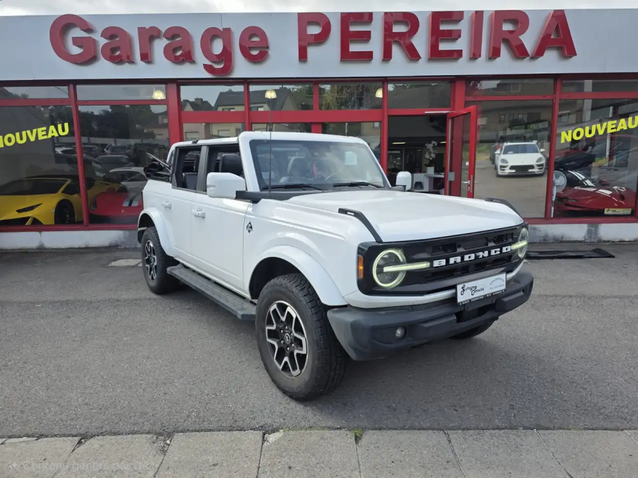 Ford Bronco 2.7i V6 OUTER BANKS SOFT-TOP CUIR NAVI — photo 1 of 10