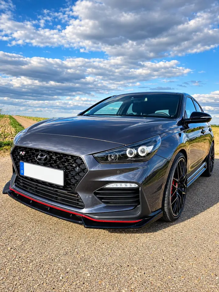 Hyundai i30 2.0 T-GDI Hatchback — photo 1 of 10