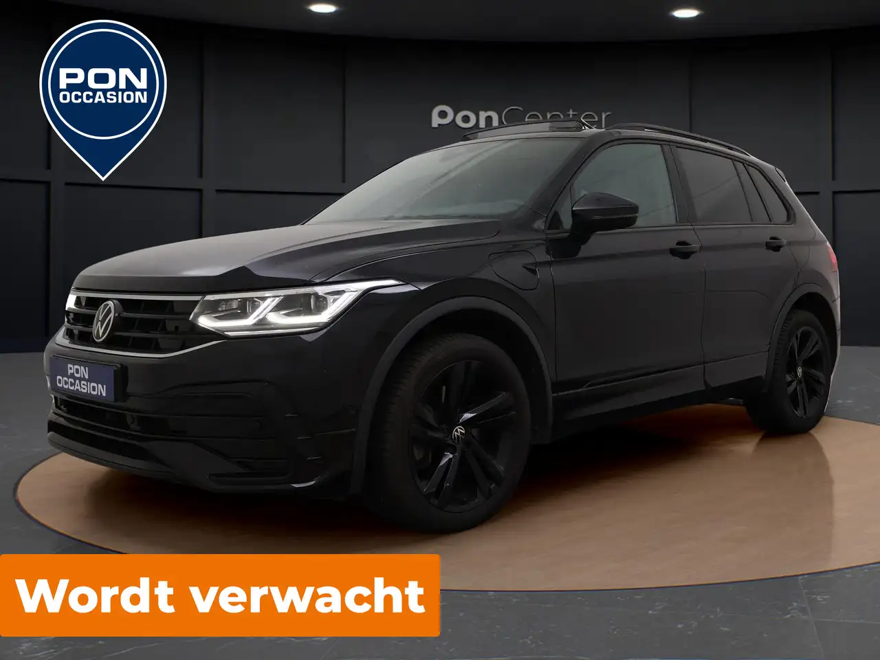 Volkswagen Tiguan 1.4 TSI eHybrid R-Line | Pano Dak | Trekhaak | Cam — photo 1 of 9