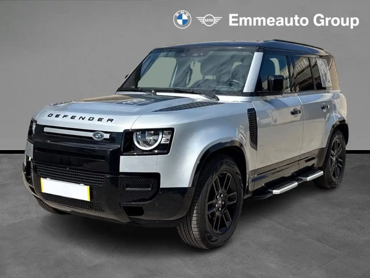 Land Rover Defender 110 2.0 SD4 240CV AWD Auto — photo 1 of 15
