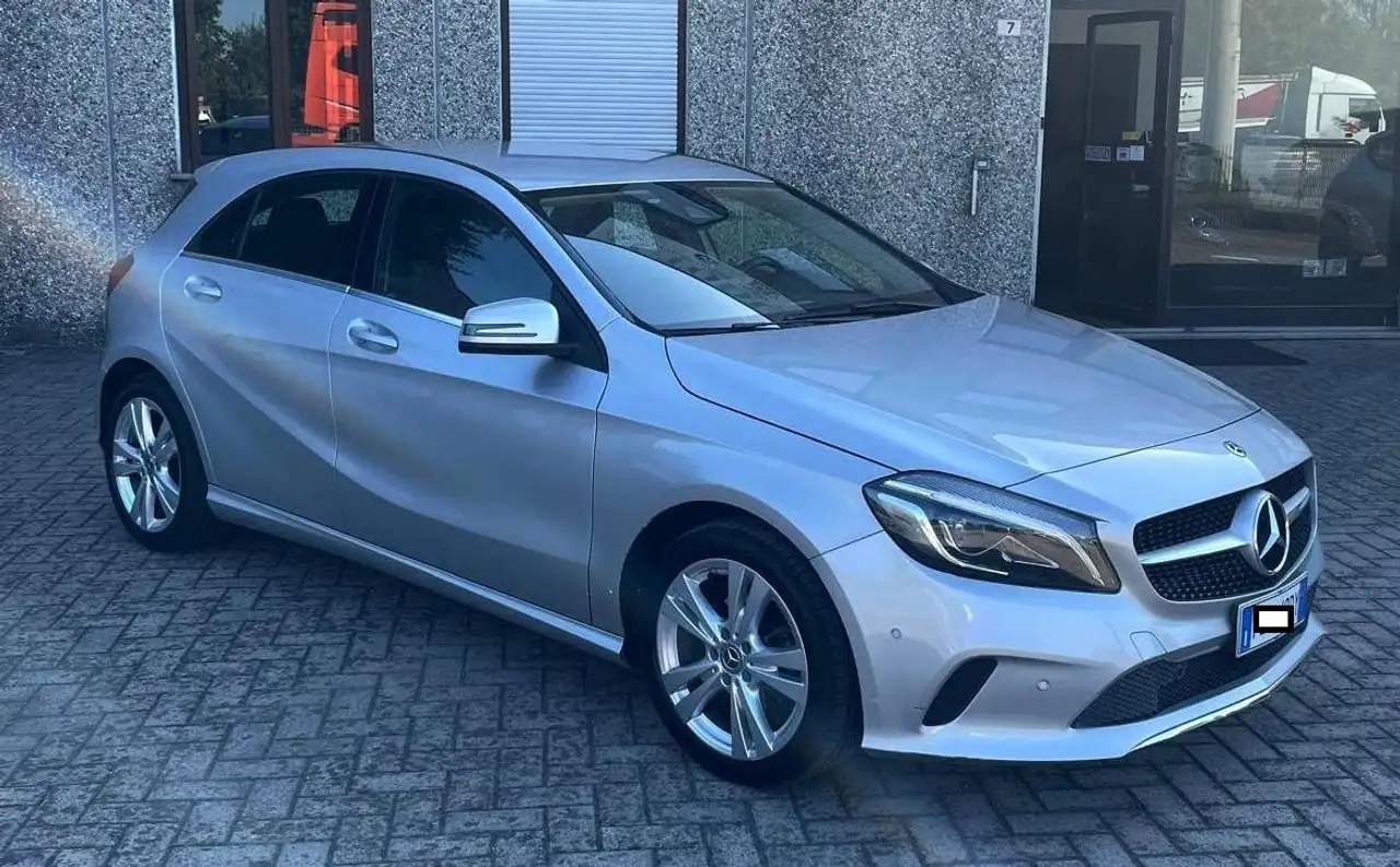 Mercedes-Benz A 180 Classe A 180 d Sport Automatica-Unico proprietario- Km.reali-1 anno di Garanzia — photo 1 of 15