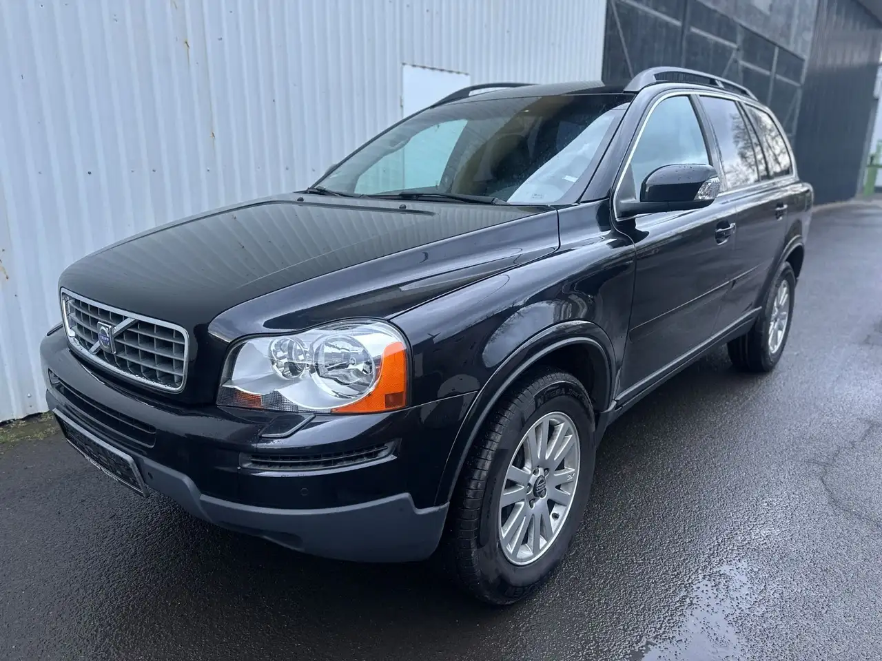 Volvo XC90 D5 2,4l,AWD,Automatik,Leder, AHK — photo 1 of 16
