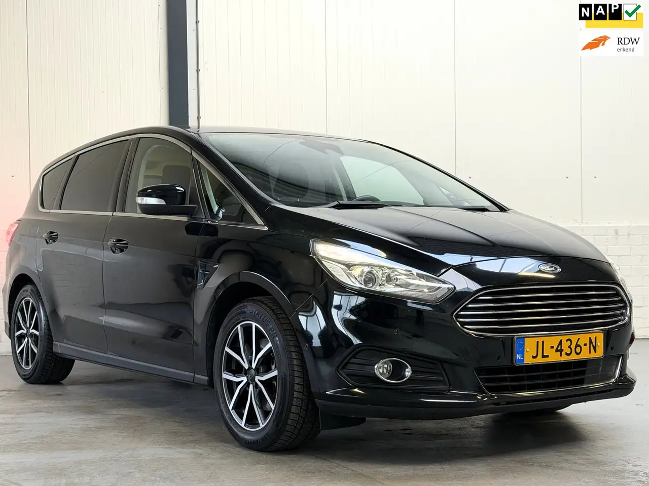 Ford S-Max 1.5 Titanium|Keyless|Riem V.V.|1e Eigenaar|Trekhaa — photo 1 of 36