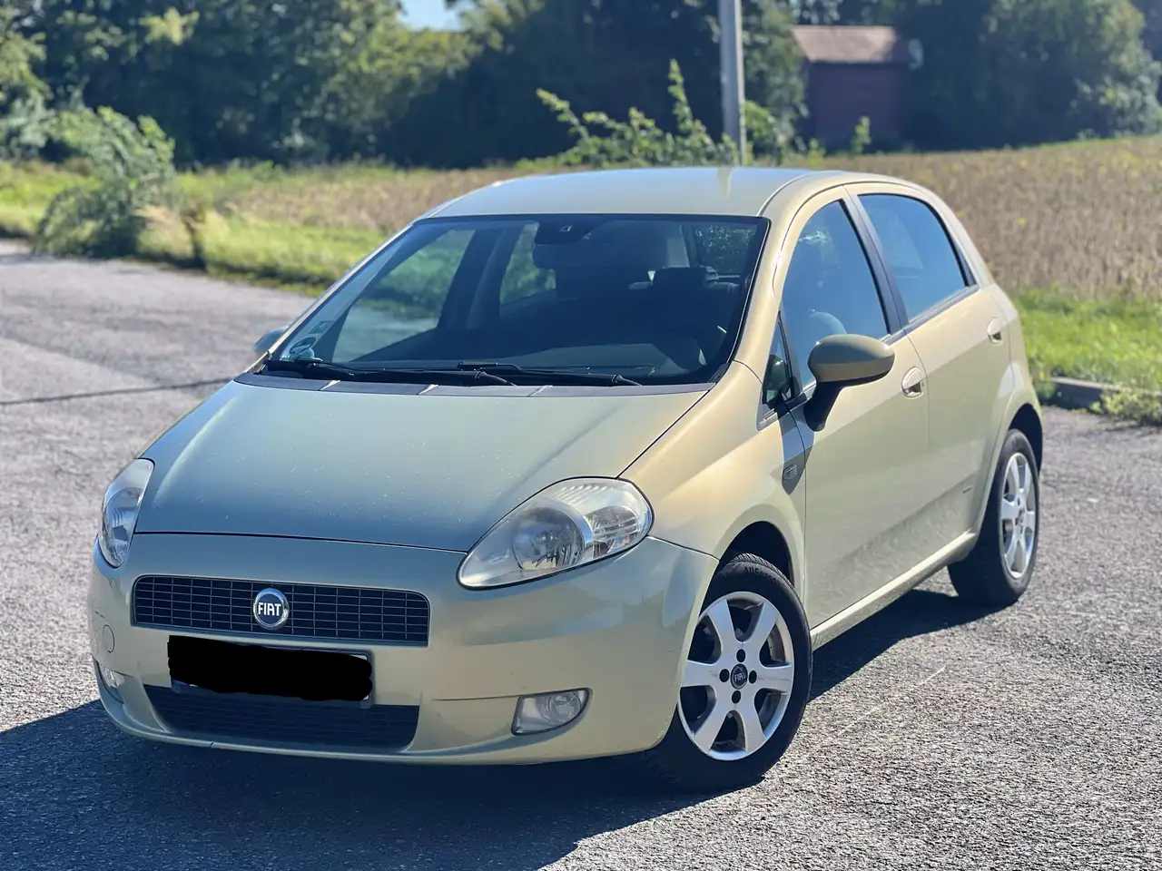 Fiat Grande Punto 1.4 | 77 PS | HU 01/28 | Sparsam | Tempomat — photo 1 of 14