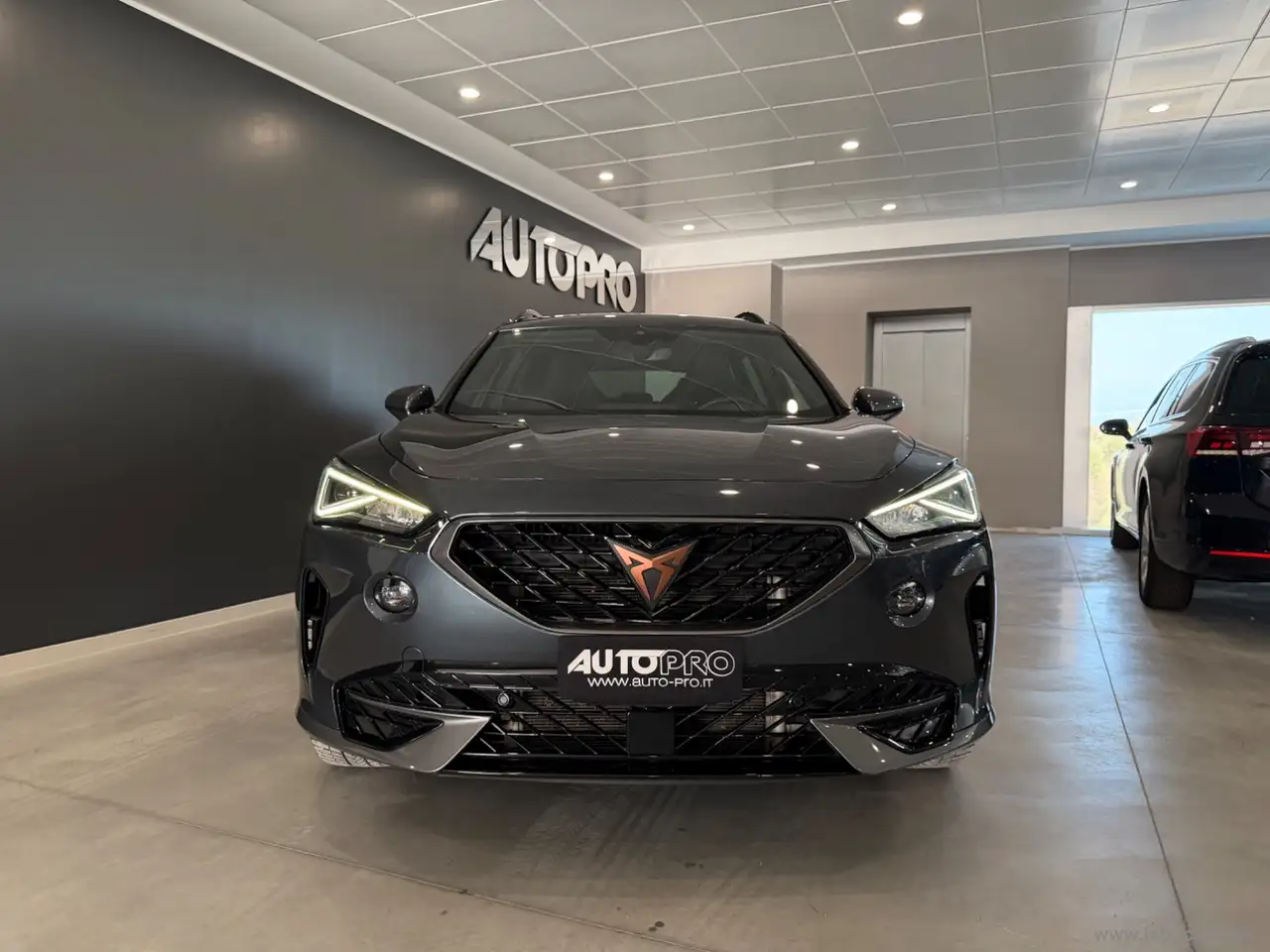CUPRA Formentor 2.0 TDI 4Drive DSG — photo 1 of 20