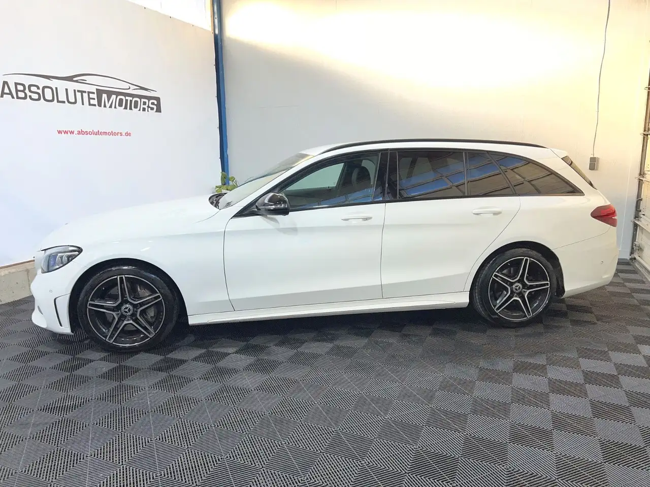 2020 Mercedes-Benz C 300 C300 T-Modell AMG Line *LED *Assistent *RFK, photograph 3