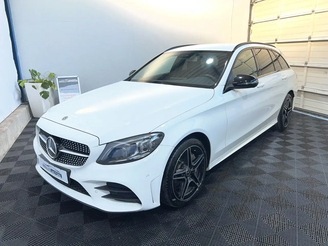 2020 Mercedes-Benz C 300 C300 T-Modell AMG Line *LED *Assistent *RFK, photograph 2