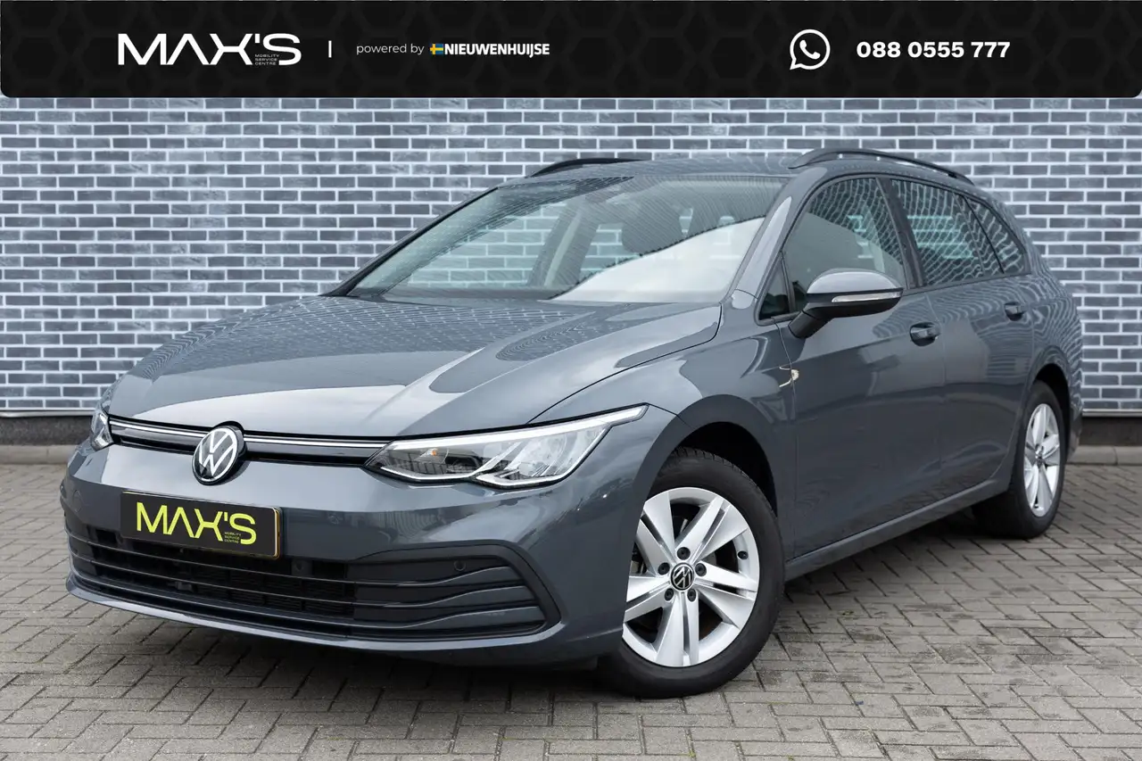 Volkswagen Golf Variant 1.0 TSI Life | Parkeersensoren | Climate Control | — photo 1 of 40