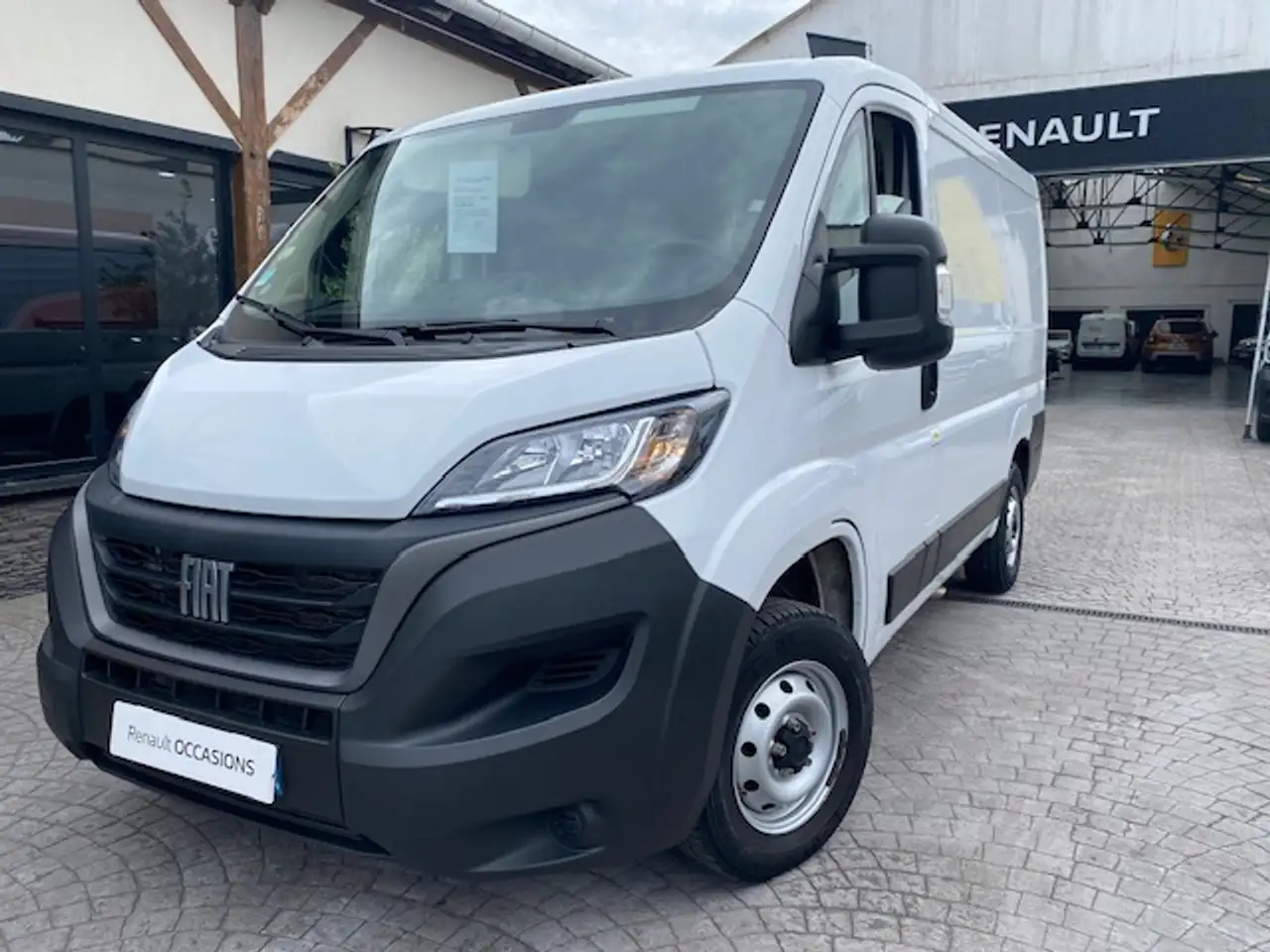 Fiat Ducato DUCATO FOURGON TOLE 3.0 C H1 H3-POWER 120 CH PACK — photo 1 of 13