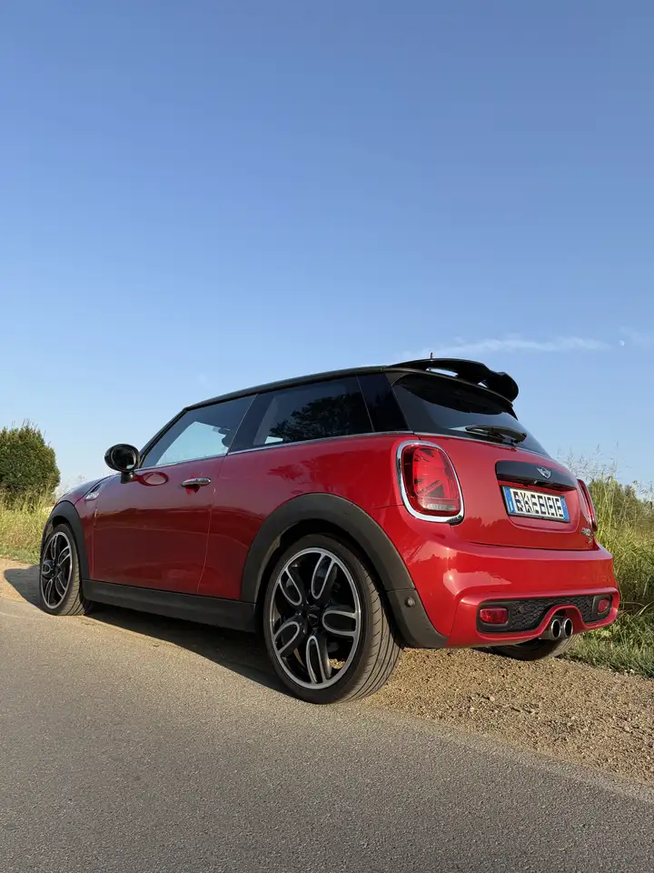 MINI Cooper SD 2.0 3p auto — photo 1 of 15