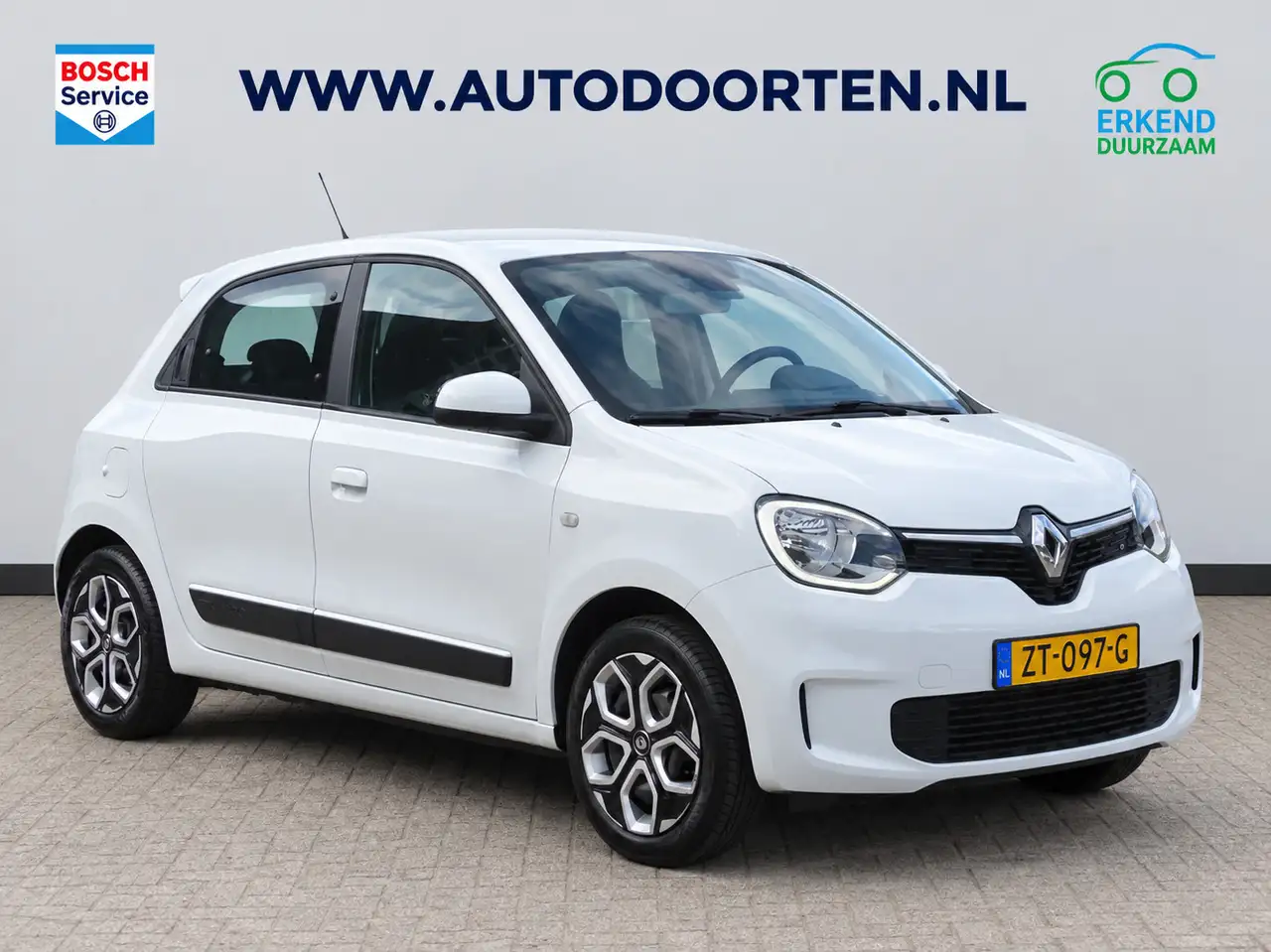 Renault Twingo 1.0 SCe Collection|All Season|Trekhaak|Cruise — photo 1 of 25