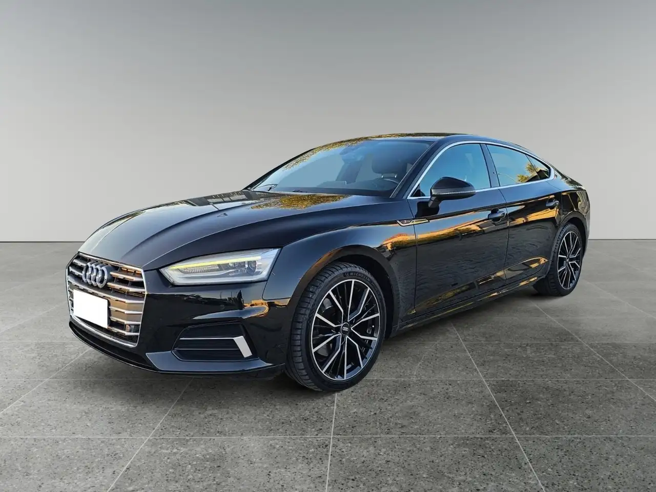 Audi A5 SPB 35 TDI S tronic Business Sport — photo 1 of 15