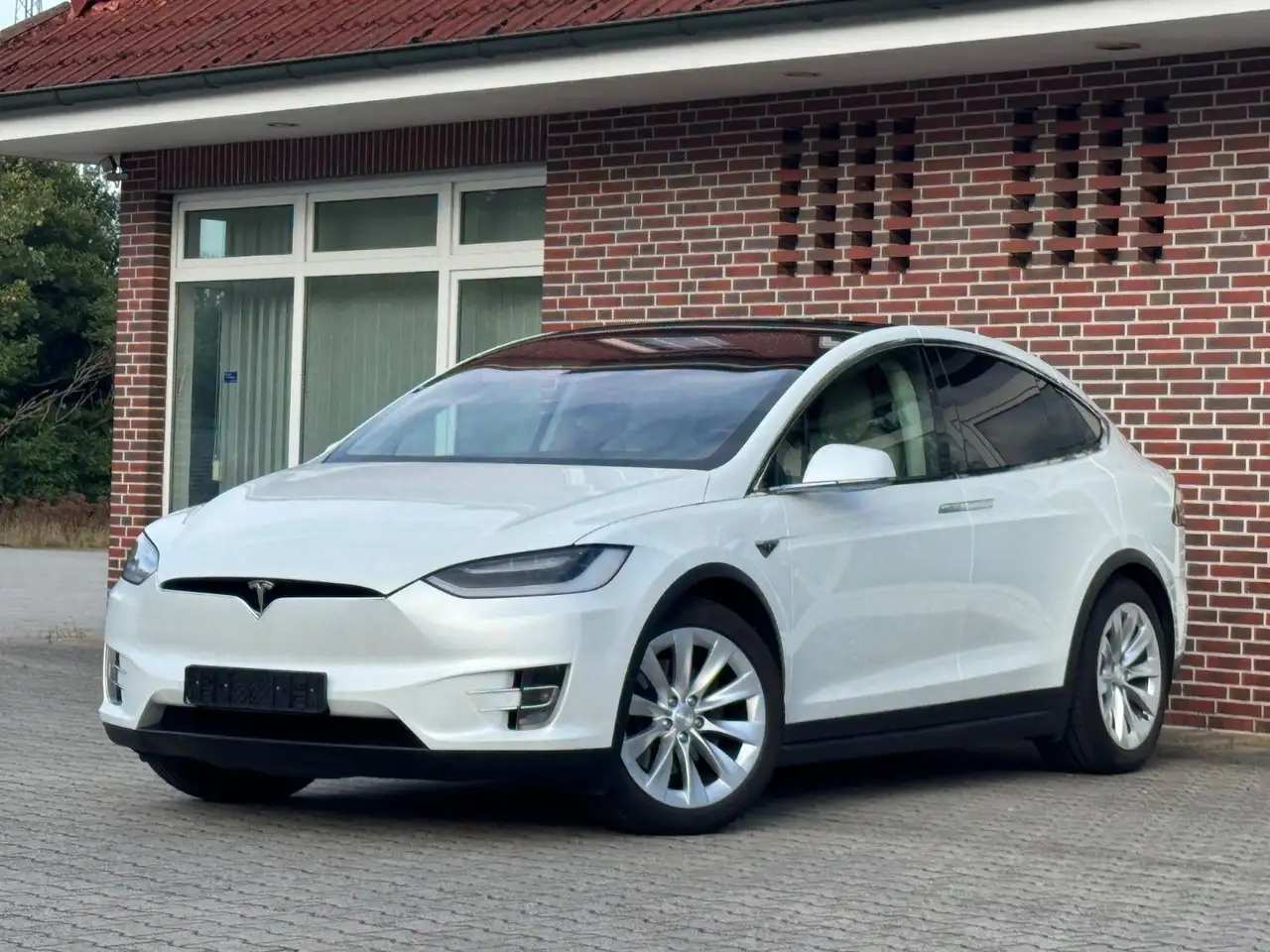 Tesla Model X 75D* HW3*FSD/FULL SELF-DRIVING*PREMIUM* — photo 1 of 33