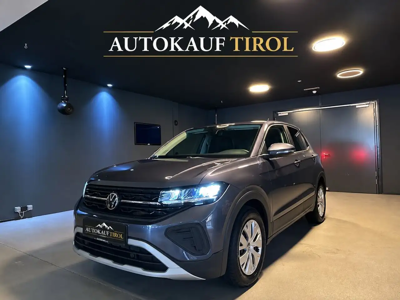 Volkswagen T-Cross VW 1.0 TSI 4Me | nur 3000 km | 5 Jahre We — photo 1 of 15