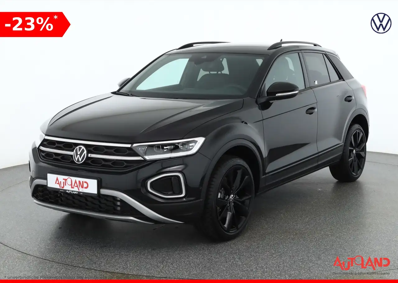 Volkswagen T-Roc 1.5 TSI DSG LED Navi AHK Kamera — photo 1 of 30