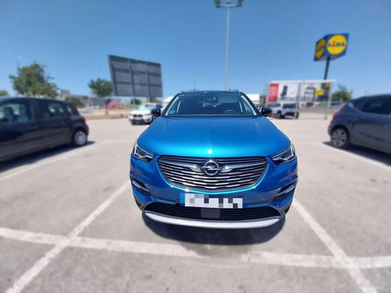 Opel Grandland X 1.2 Turbo Selective — photo 1 of 12