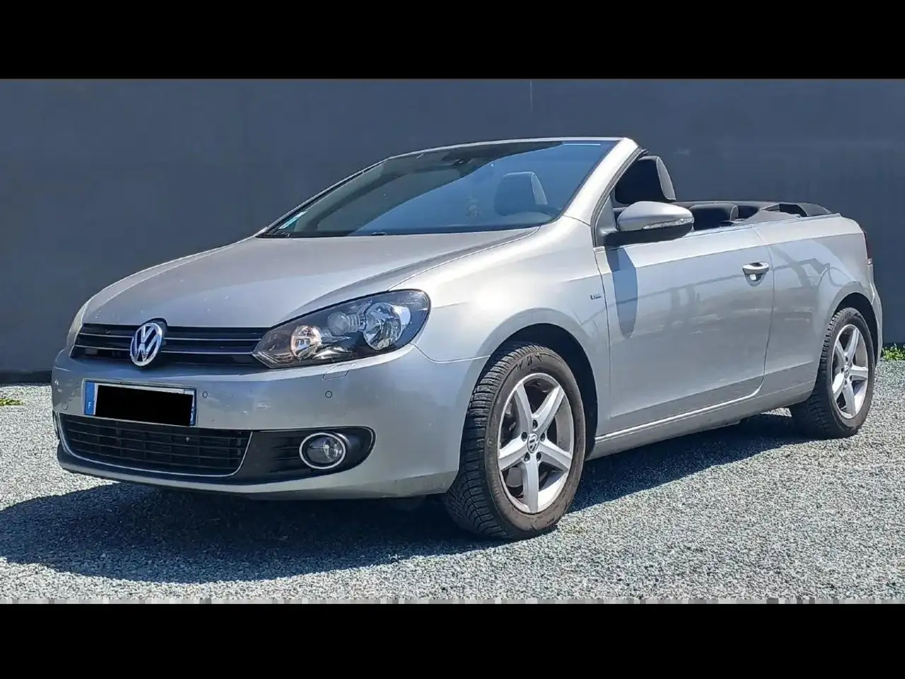Volkswagen Golf CABRIOLET 1.4 TSI 120 CUP — photo 1 of 14