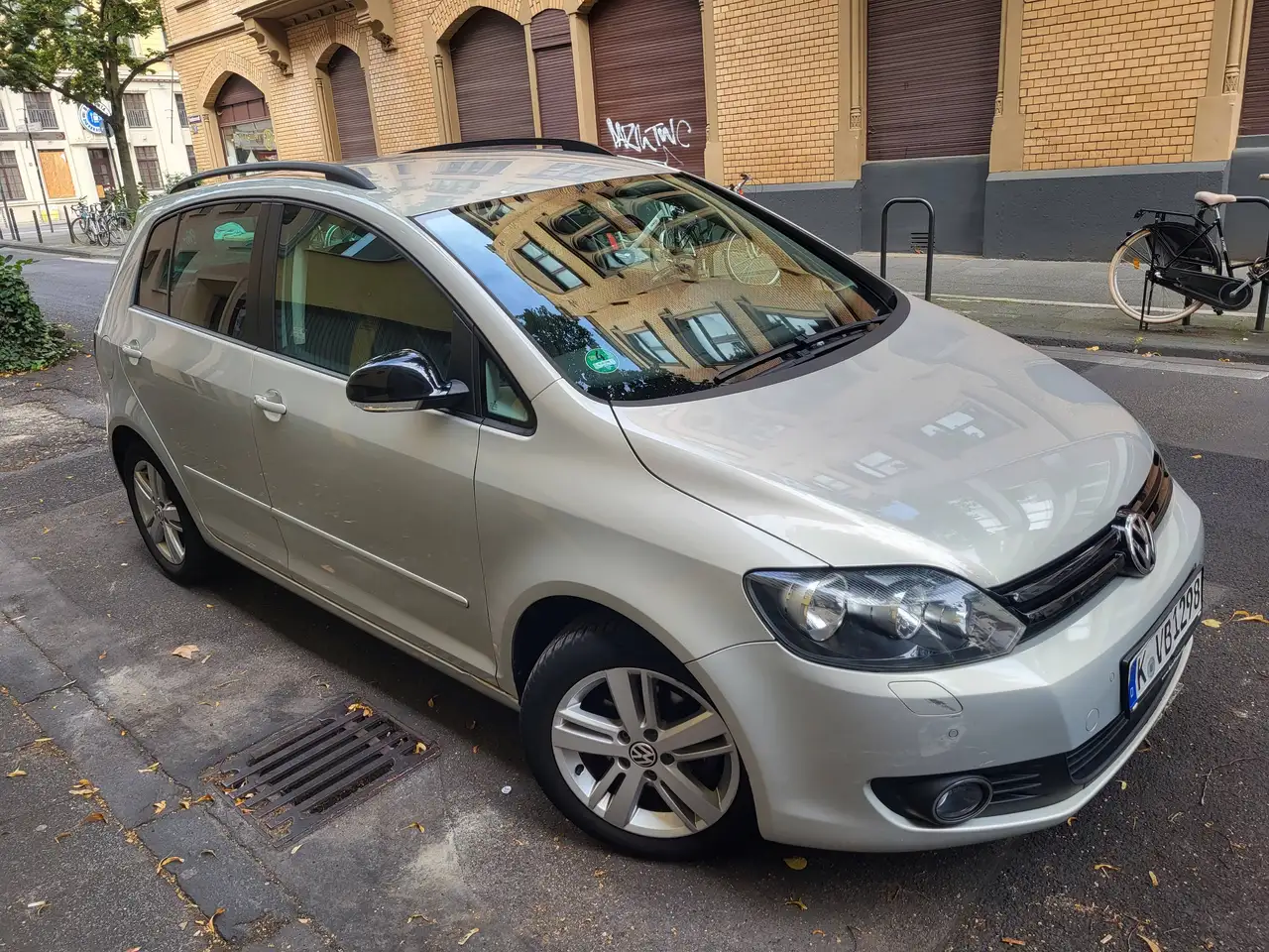 Volkswagen Golf Plus Golf Plus 1.2 TSI MATCH — photo 1 of 8