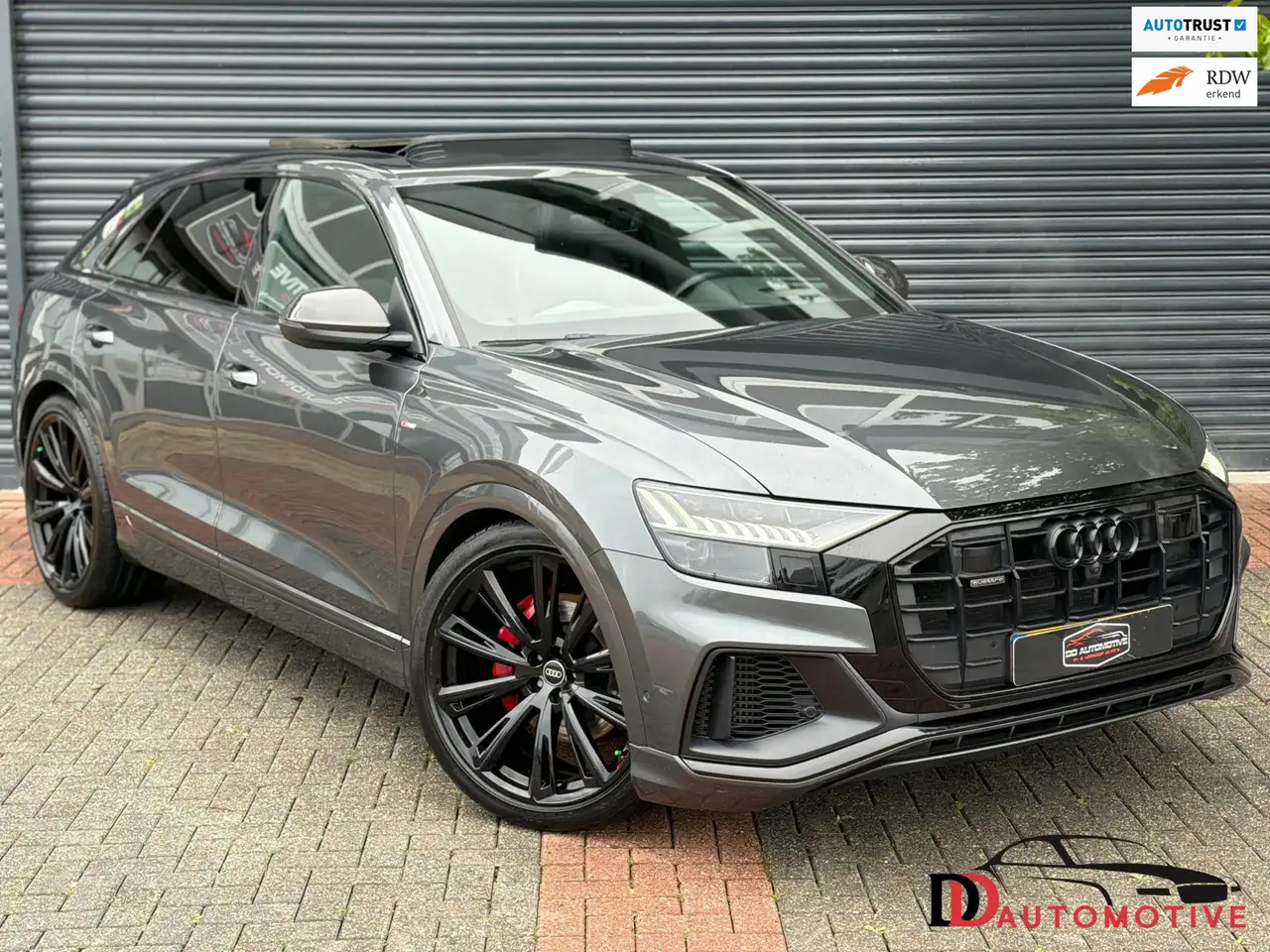 Audi Q8 55 TFSI quattro S-Line Softclose | Bang & Olufsen — photo 1 of 40