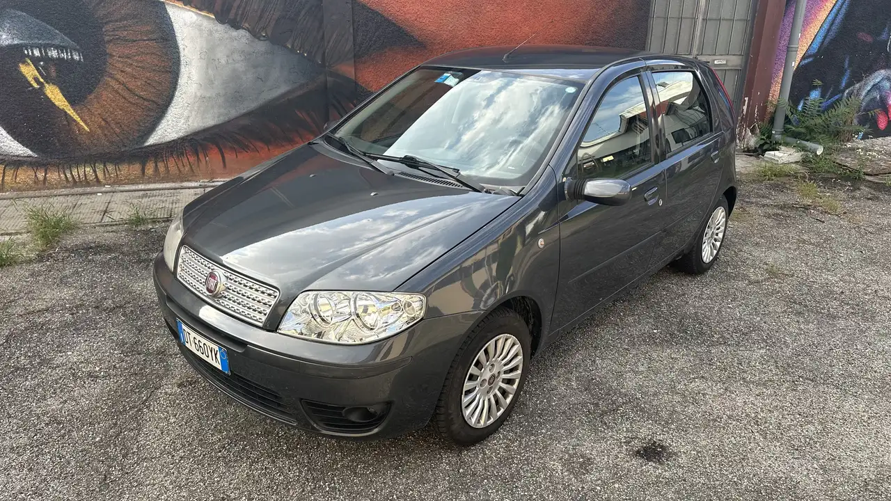 Fiat Punto 5p 1.2 Classic Dynamic — photo 1 of 13