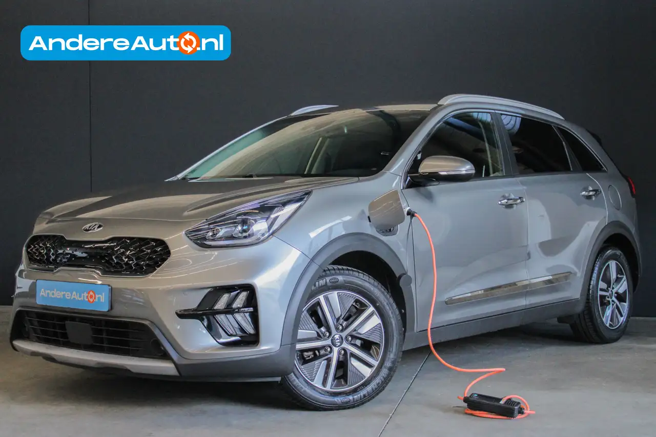 Kia Niro 1.6 GDi PHEV ExecutiveLine |dealer onderhouden|sto — photo 1 of 40