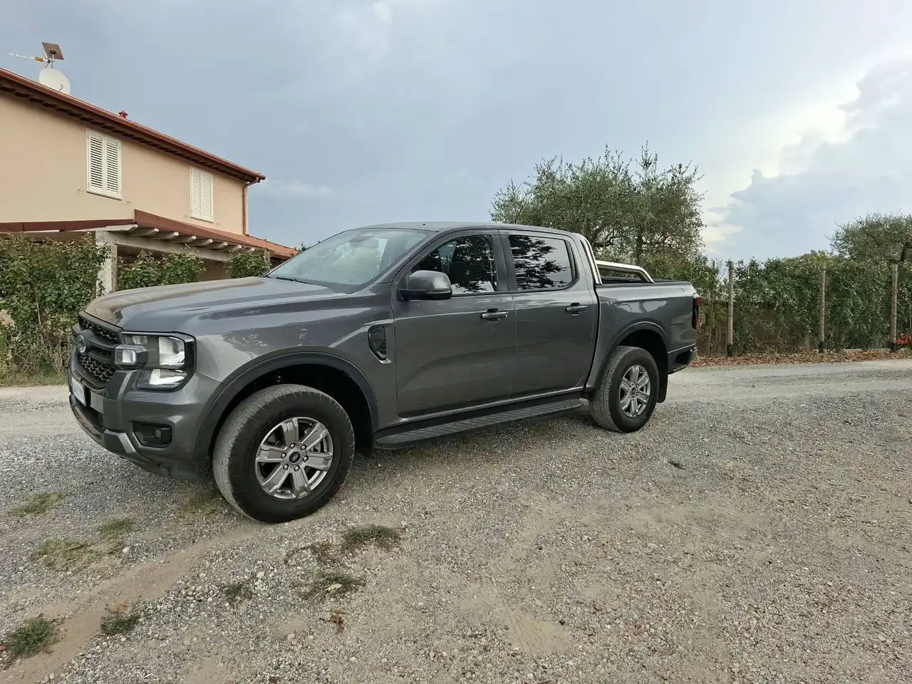 Ford Ranger Ranger 2.0 ecoblue double cab XLT 170cv auto — photo 1 of 6