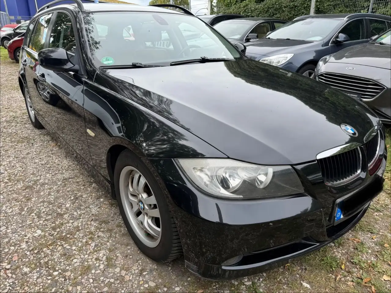 BMW 320 3 Touring 320 d — photo 1 of 7