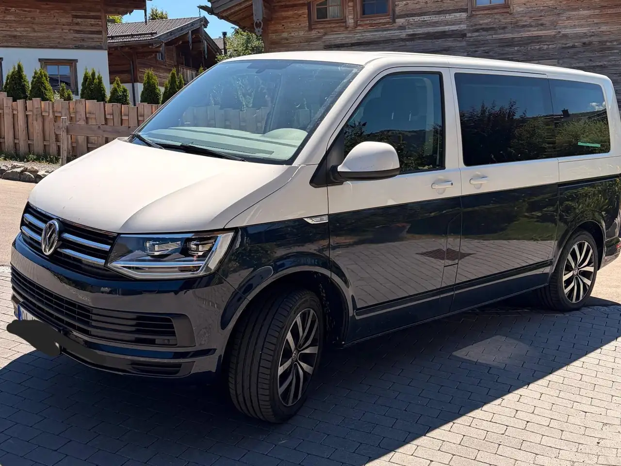 Volkswagen T6 Multivan Multivan Lang 4MOTION Comfortline — photo 1 of 8