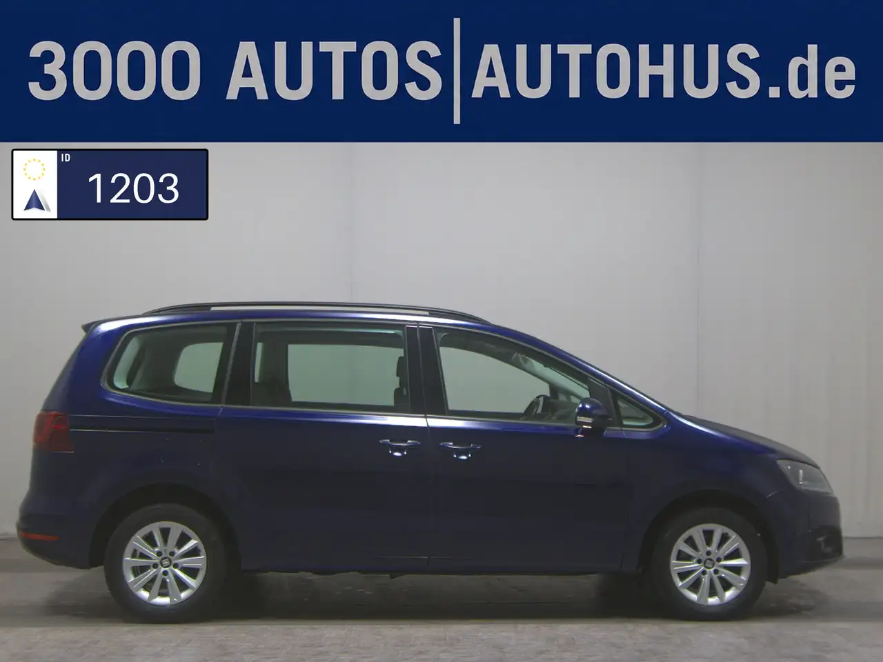 SEAT Alhambra — photo 1 of 17